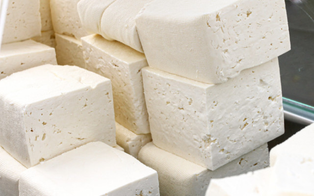 Каква е разликата между сирене по БДС и такова по ЗНП?