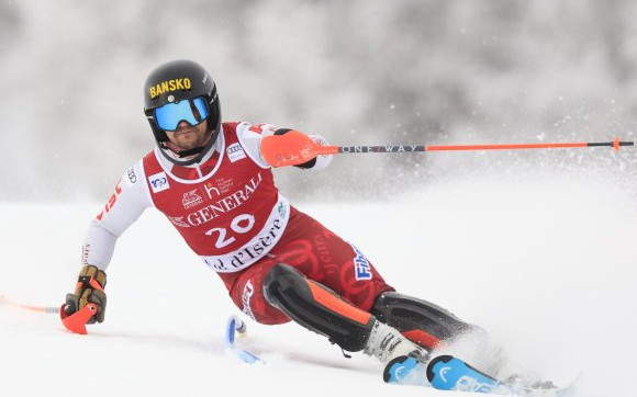 След 45 години: Алберт Попов спечели старт от Световната купа