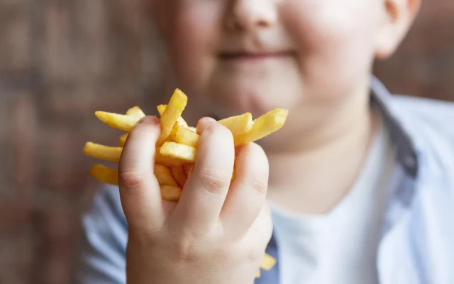 Близо 35% от децата до 7-годишна възраст в България са с наднормено тегло