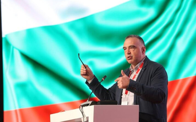 Антон Кутев: Има вероятност правителството да падне между юли и Нова година