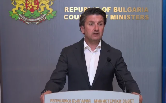 Боршош: България на второ място по чистота на водите, изпреварва Гърция и Испания