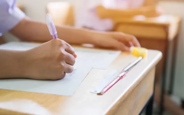 От новата учебна година тестовете по математика за 7 и 10 клас ще включват и интегрирани задачи.