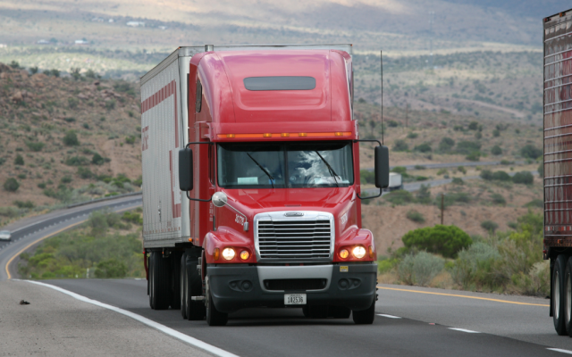 Български камион катастрофира в Турция