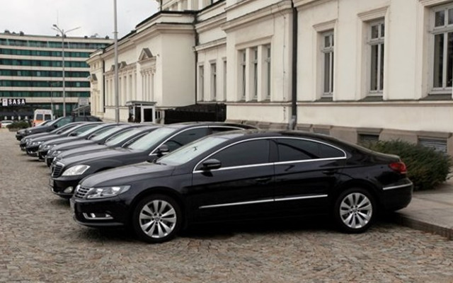Народното събрание получава 70 нови автомобила за 4,5 милиона лева