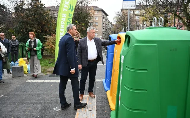 Започна подмяна на контейнерите за разделно събиране на отпадъци в София
