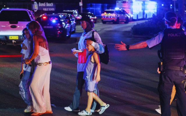 Кървавата нощ в Сидни: Атентаторите имали връзки с Ислямска държава