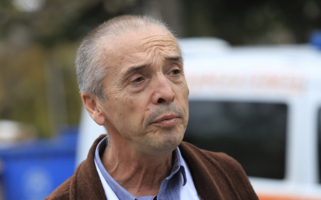 Доц. Мангъров: Много деца постъпват в болница без нужда, защото на родителите не им се занимава с тях