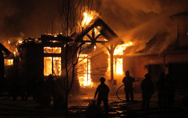 Трагедия в Липница: Шест деца е имало в къщата по време на пожара, при който загинаха близнаци