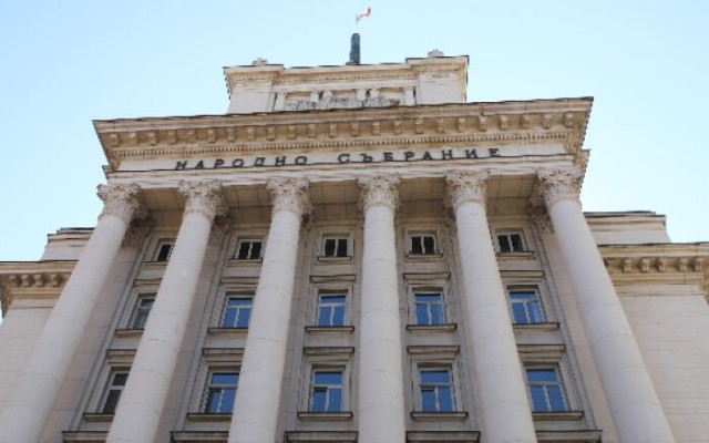 12 членове на кабинета "Желязков" се завръщат в НС като депутати