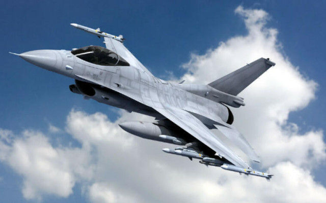 Вторите осем F-16 пристигат у нас със закъснение