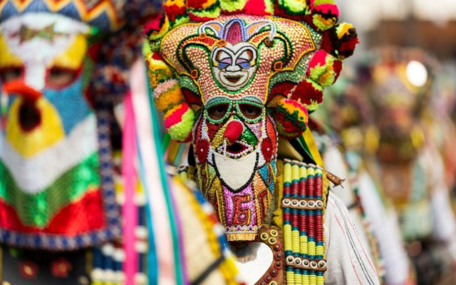 „Огън и лед“ разпалват „Кукерландия“: Зрелищно начало, което ще разтърси Ямбол