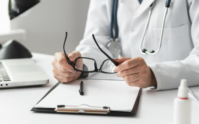 В кои случаи лекар може да издаде болничен за минал период