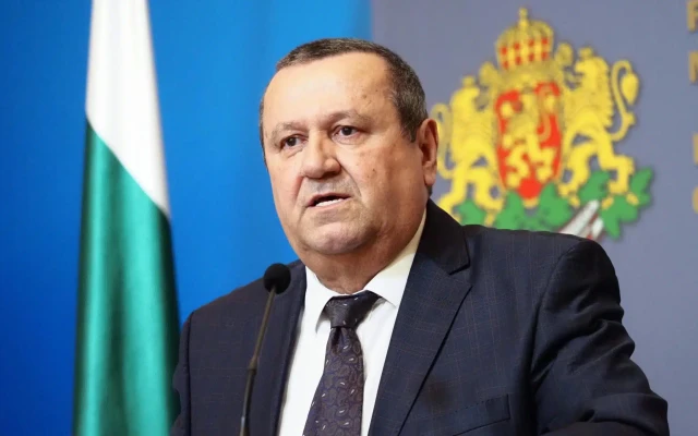 Хасан Адемов не знае за великденски добавки за пенсионерите