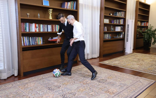 Кой е Димитър Бербатов - съветник на премиера Гюров