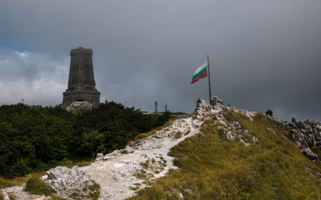 Близо 50 хил. българи ще посетят емблематични исторически места на 3 март