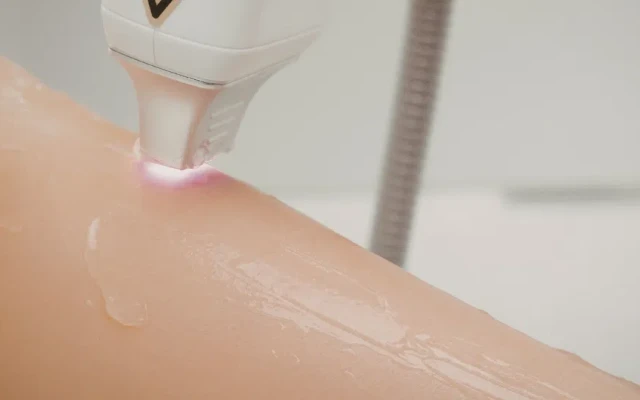 Отменени прегледи и процедури след скандалните видеозаписи в салони – браншът предупреждава за етика и киберсигурност