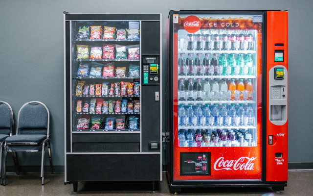 Вендинг машини – цени, инвестиция и как да започнете печеливш бизнес