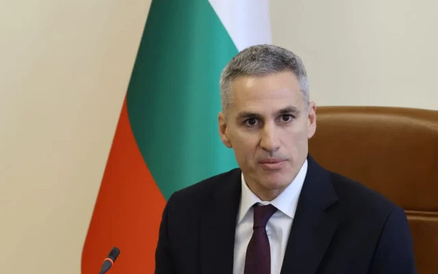 Гюров: 1,6 млн. пенсионери ще получат великденски добавки