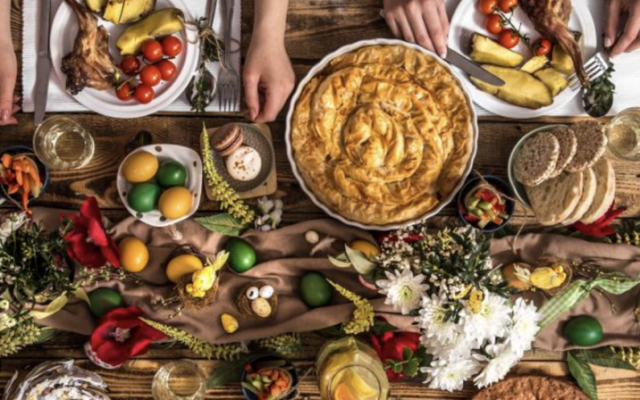 Поне 100 евро за скромна великденска трапеза тази година