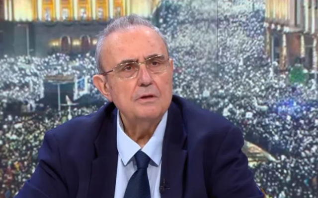 Проф. Минчев: Асен Василев не допусна Божанков в листите, защото ни се води, ни се кара
