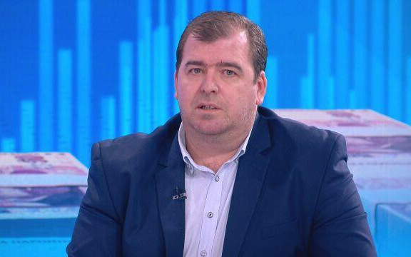 Явор Гечев: Радев ще е премиер, гоним 120 депутати