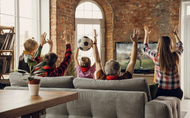 Спорт по тв на 15 март 2026