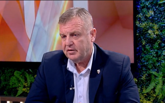 Каракачанов: Правителството се командва отвън, има слугински манталитет