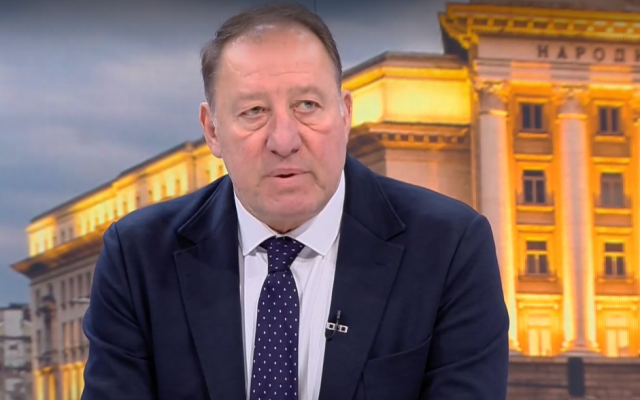 Ангел Найденов: Малко вероятно е ирански ракети да достигнат България, но вероятността не е нулева