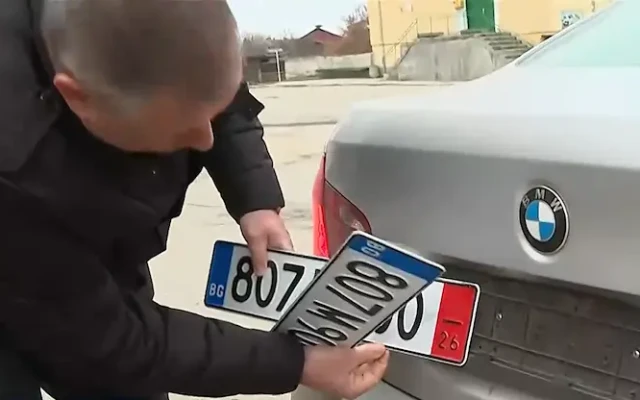 Грешка в системата на МВР остави шофьор без книжка