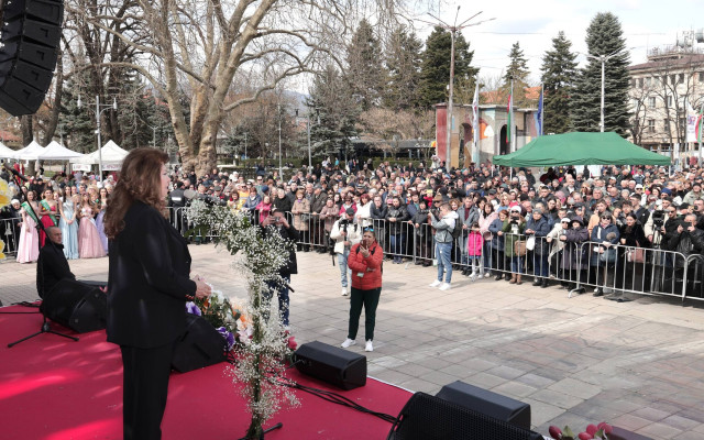 Йотова от Кюстендил : В тревожното време, в което живеем, бъдещето е надежда
