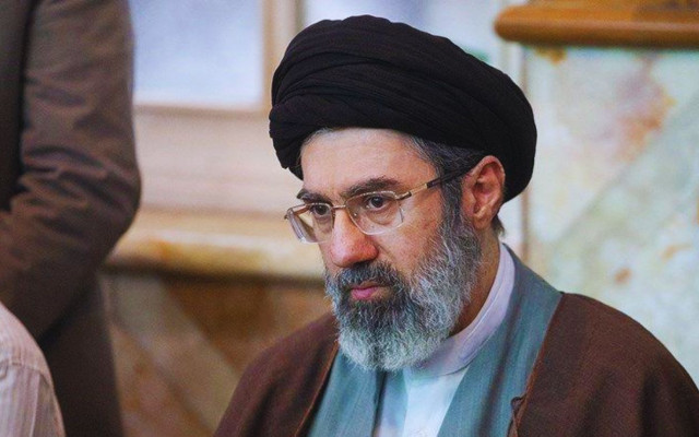Новият върховен лидер на Иран: Кой е аятолах Моджтаба Хаменей