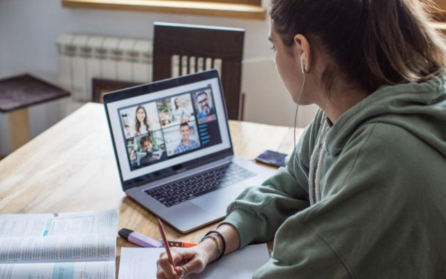 Все повече компании в Белгия променят правилата за работа от вкъщи