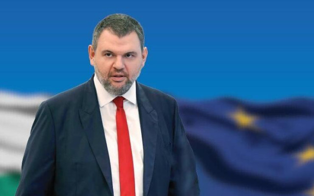 Пеевски избухна: Европа потвърди - изборът на Гюров е незаконен, това е звучен шамар за Йотова