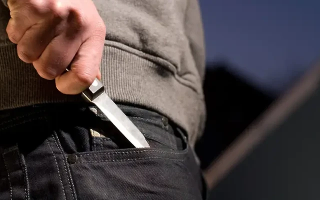 Мъж, убил 11-годишно дете през 2017 г., е арестуван за жестоко нападение с нож в Бургас