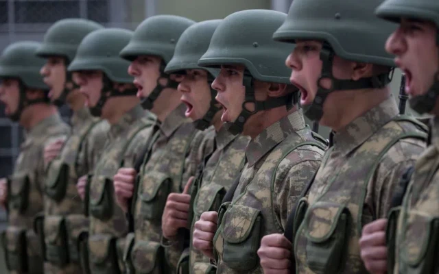 Проучване: Турците с най-голяма готовност да воюват за родината си; с най-малка - в Италия и Словакия