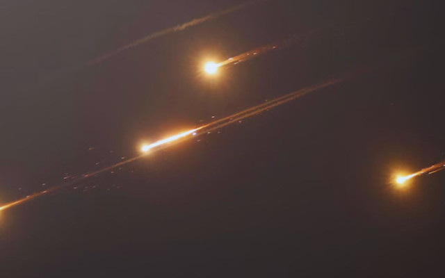 Иран удари Кипър, Европа обеща да защити своите граждани