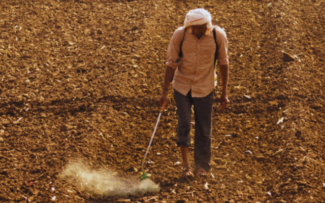 Растящ риск от глад: Войната в Иран заплашва реколтите, торовете и горивата