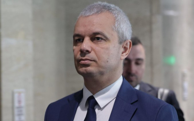 Костадинов плаши: Има опасност Иран да изстреля ракети срещу България