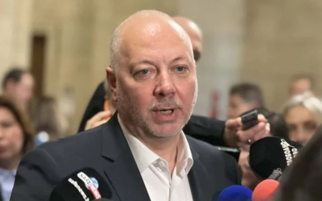 Росен Желязков: Целта ни е средната работна заплата да бъде 2500 евро, а минималната - 1000