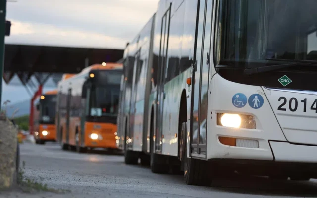 Протест на служители на градския транспорт в София