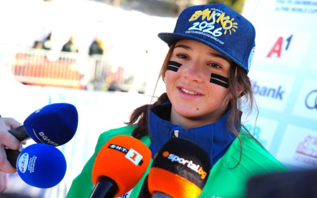 Трети час продължава операцията на Малена Замфирова