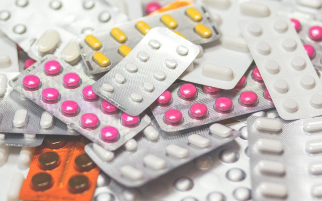 МЗ проверява 7 държавни болници заради цените на скъпоструващи лекарства