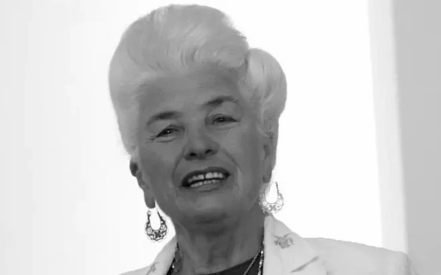 България се прощава с Янка Рупкина на Велика събота