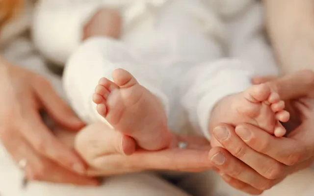 Ще изследват новородените в България за над 30 редки болести