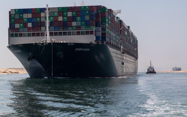 След седмици на блокада: Първи кораби със стоки влизат в иранските пристанища