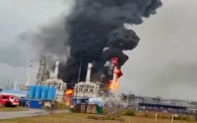 Украйна порази руския петролен терминал Уст Луга
