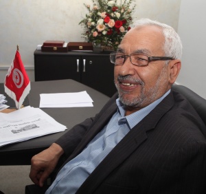 Ислямисти печелят първите свободни избори в Тунис