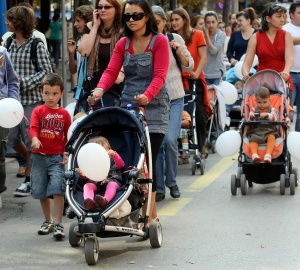 Съветът на Европа се отказва от забрана за съобщаване на пола на бебетата