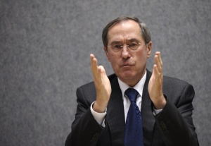 Франция иска да претопява имигрантите