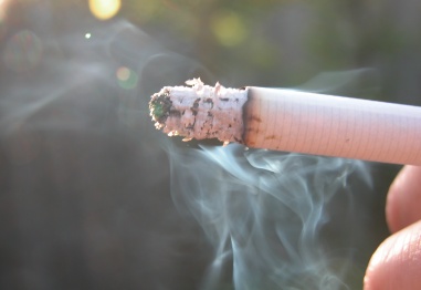 Проект за пълна забрана на тютюнопушенето на обществени места